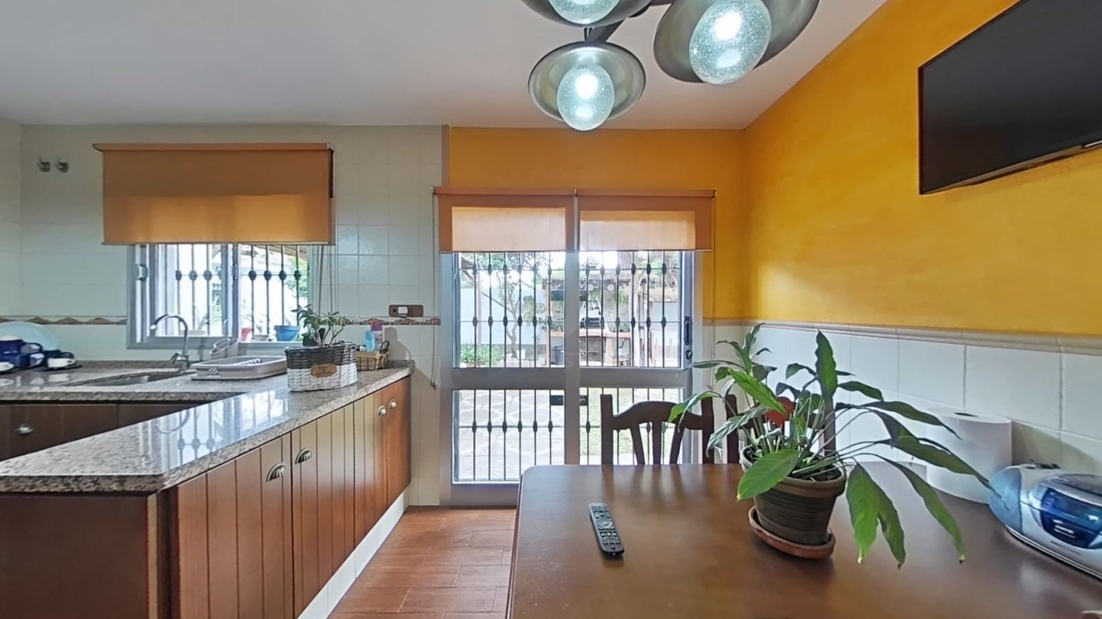 5 soverom Hus til salgs i Cadiz by med svømmebasseng garasje - € 830 000 (Ref: 9988791)