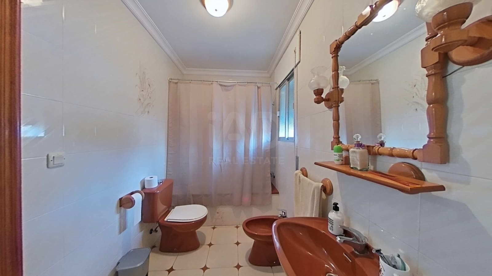 5 soverom Hus til salgs i Cadiz by med svømmebasseng garasje - € 830 000 (Ref: 9988791)
