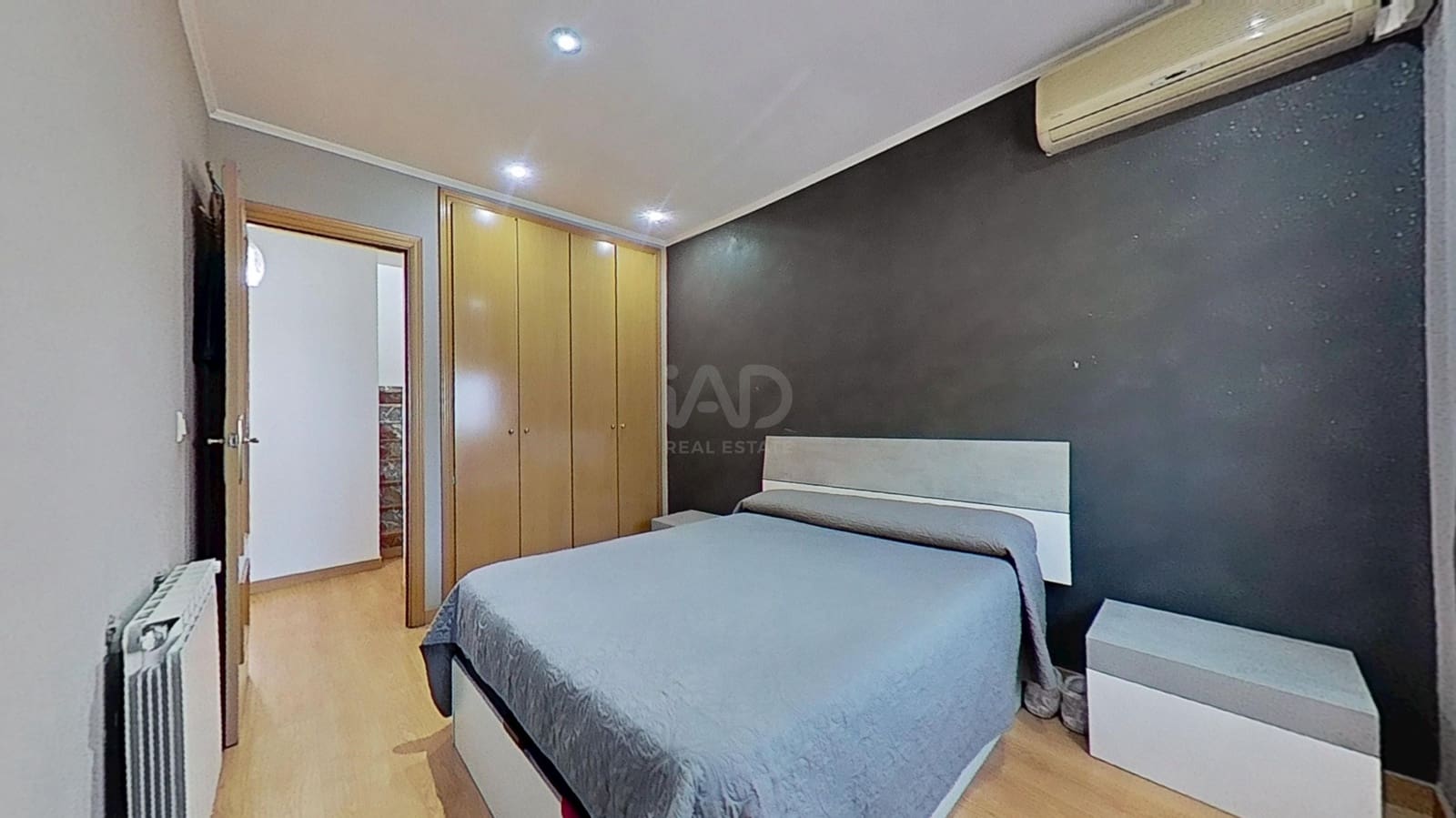 4 Zimmer Reihenhaus zu verkaufen in El Grau de Castello mit Garage - 309.990 € (Ref: 9988792)