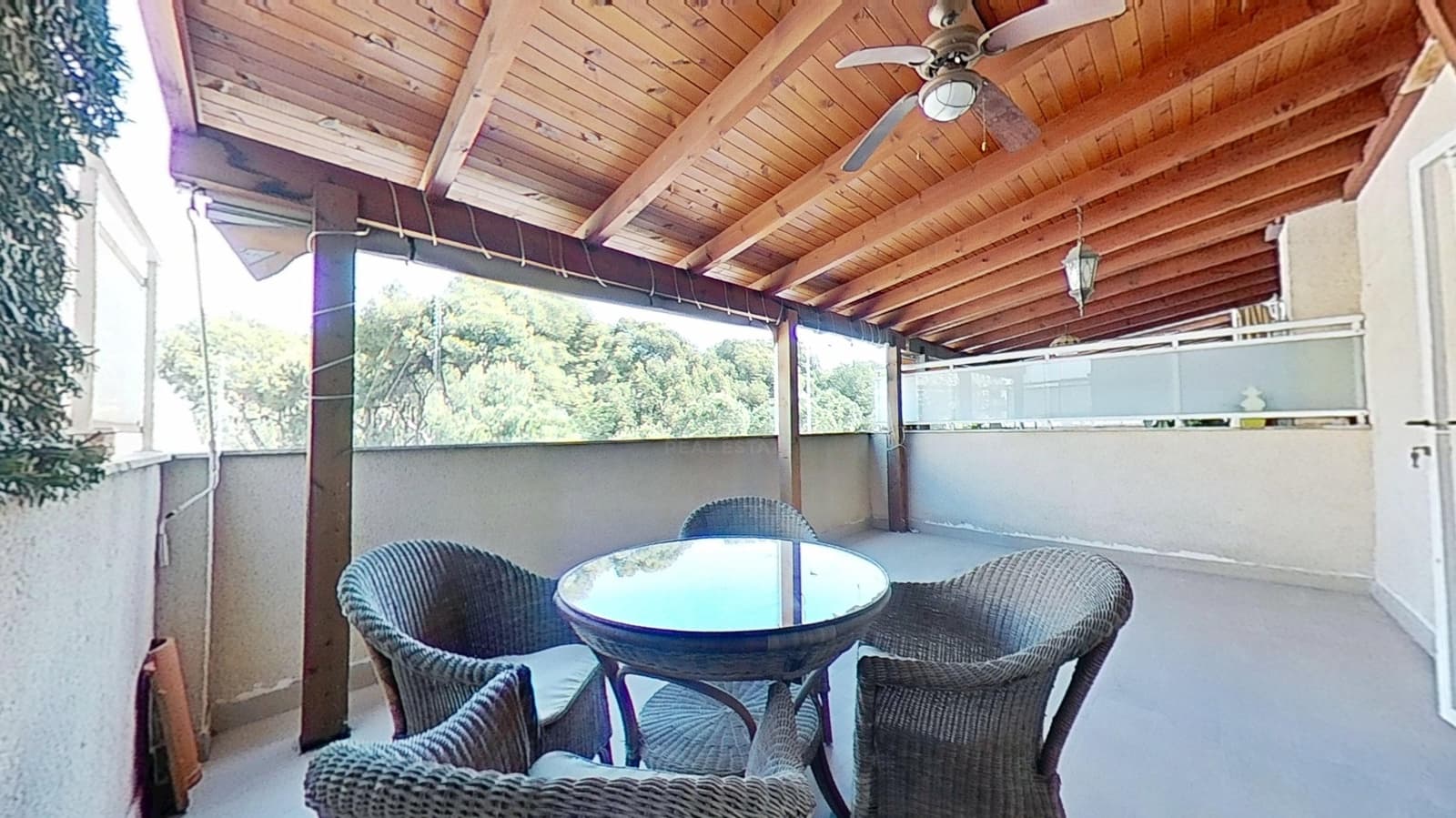 4 Zimmer Reihenhaus zu verkaufen in El Grau de Castello mit Garage - 309.990 € (Ref: 9988792)