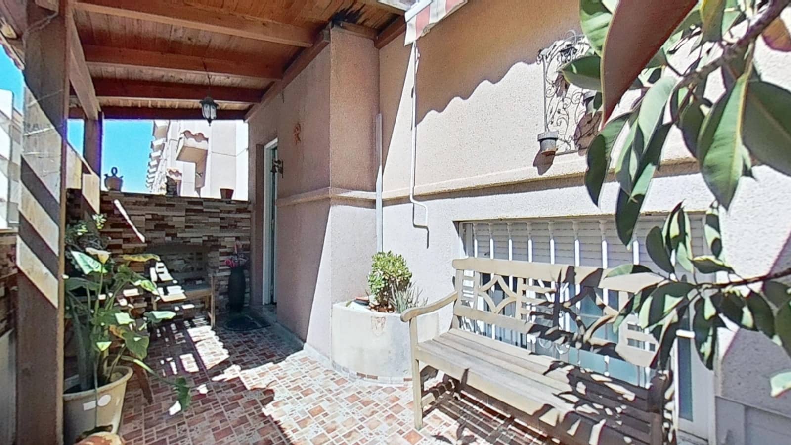 4 Zimmer Reihenhaus zu verkaufen in El Grau de Castello mit Garage - 309.990 € (Ref: 9988792)