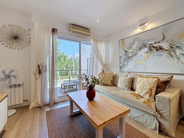 Apartamento de 2 habitaciones en Sitges en venta - 650.000 € (Ref: 9988793)