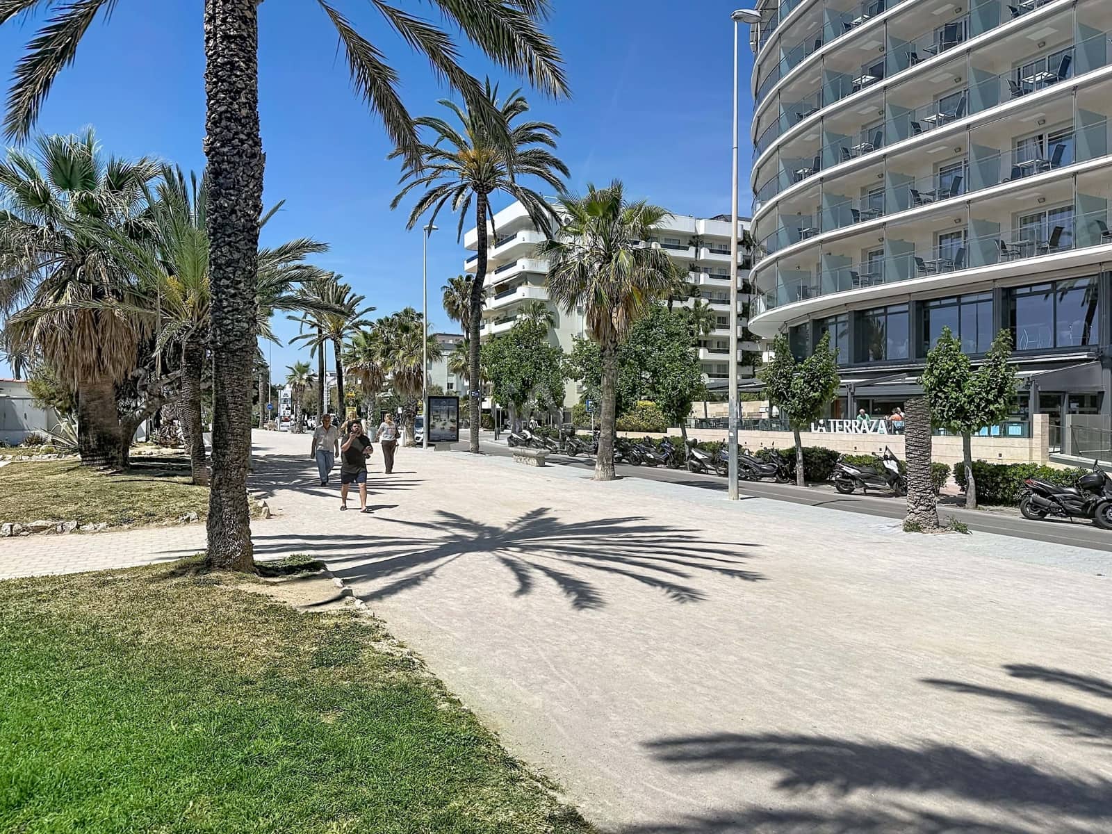 Apartamento de 2 habitaciones en Sitges en venta - 650.000 € (Ref: 9988793)