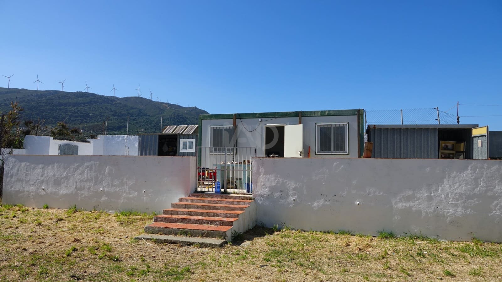 Grunde uden byggetilladelser til salg i Cadiz by - € 189.500 (Ref: 9988794)