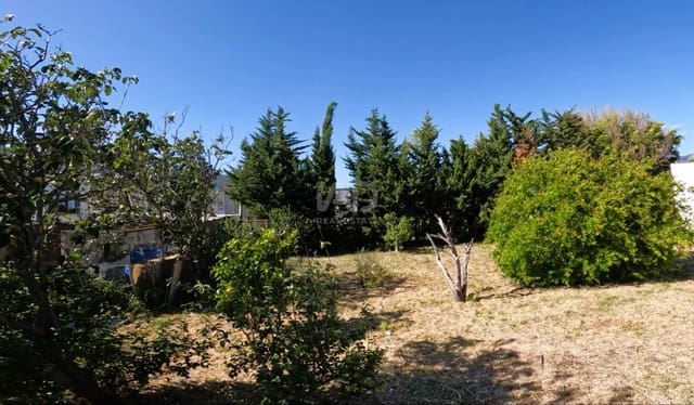 Grunde uden byggetilladelser til salg i Cádiz by - € 189.500 (Ref: 9988794)