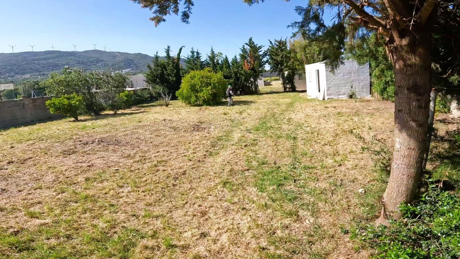Grunde uden byggetilladelser til salg i Cadiz by - € 189.500 (Ref: 9988794)