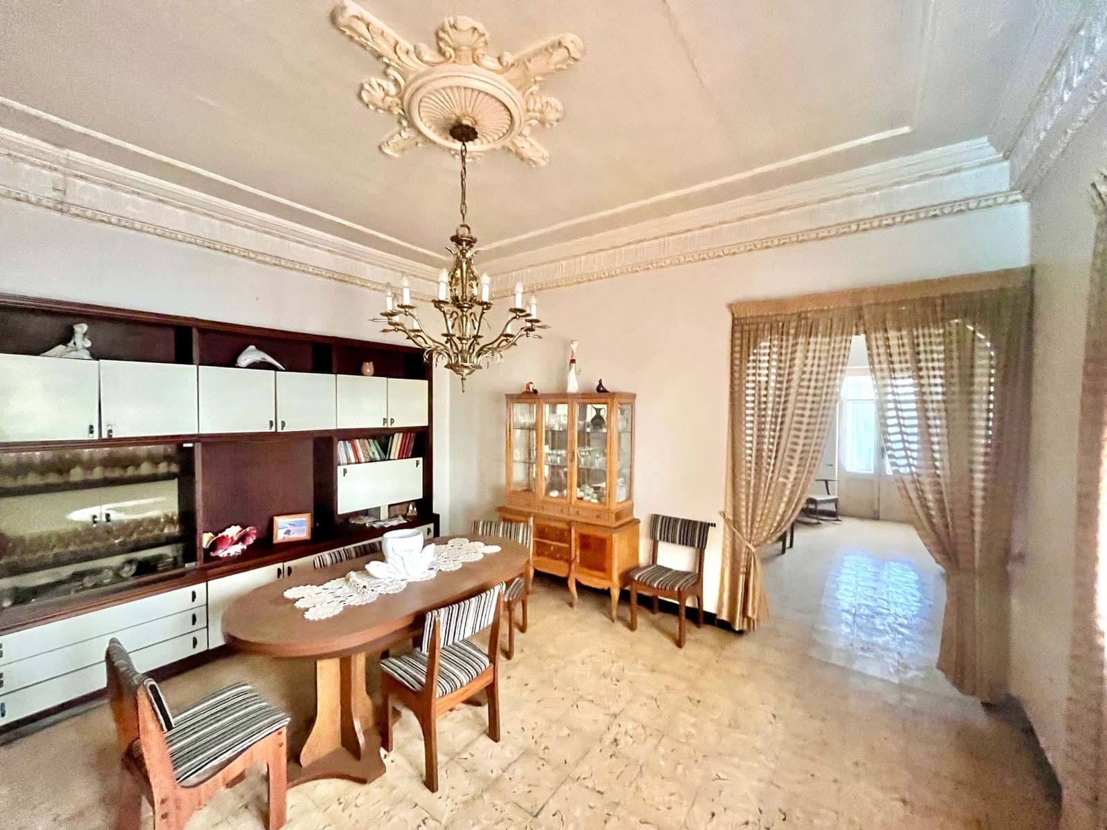 4 soverom Rekkehus til salgs i Castello de la Plana - € 199 000 (Ref: 9988796)