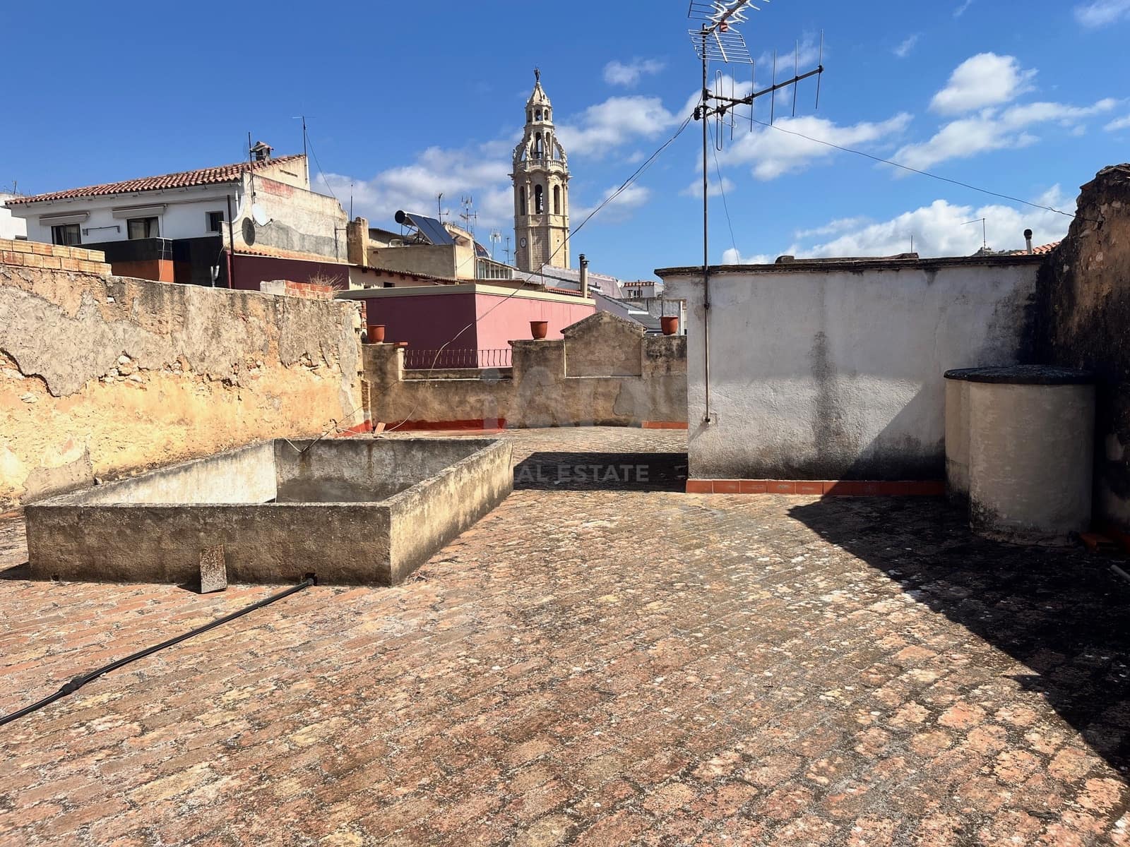 4 soverom Rekkehus til salgs i Castello de la Plana - € 199 000 (Ref: 9988796)