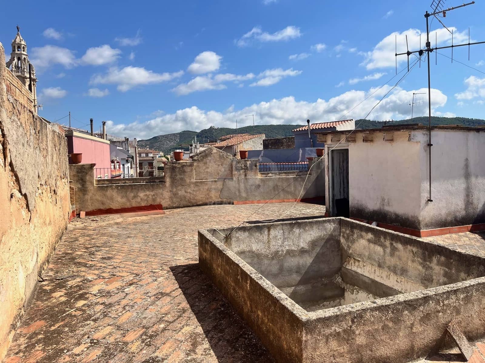 4 soverom Rekkehus til salgs i Castello de la Plana - € 199 000 (Ref: 9988796)