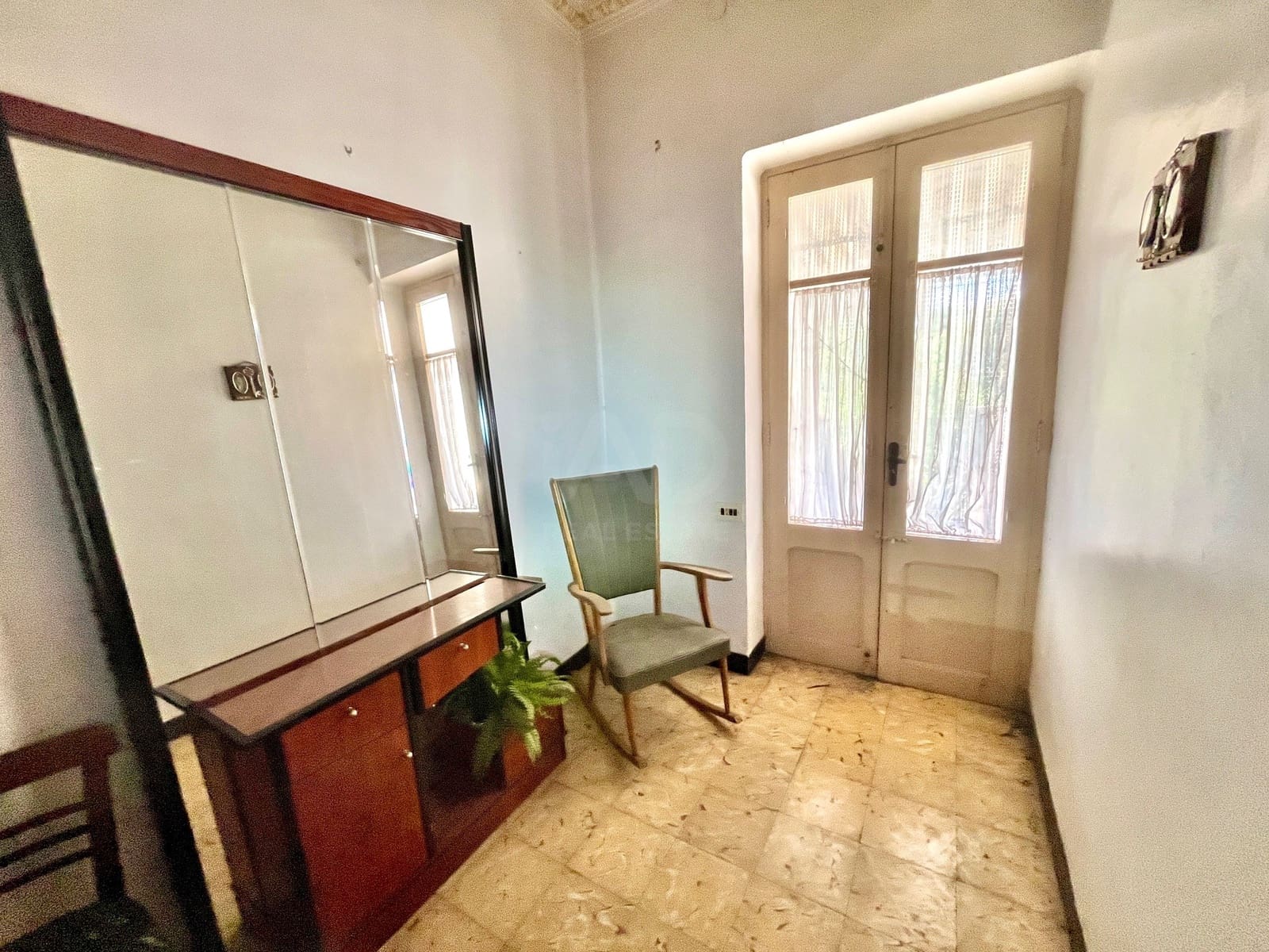 4 soverom Rekkehus til salgs i Castello de la Plana - € 199 000 (Ref: 9988796)