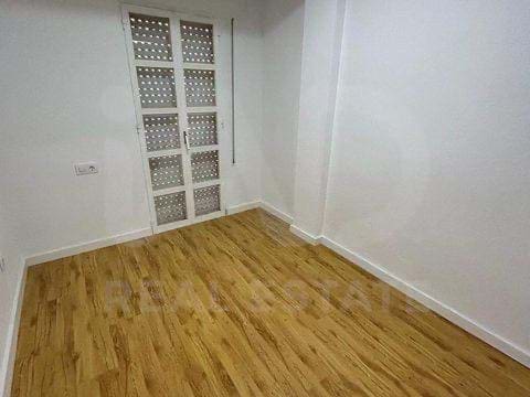 2 soveværelse Byhus til salg i Cadiz by - € 325.000 (Ref: 9988797)