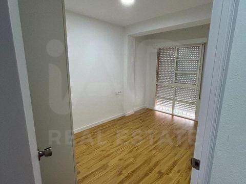2 soveværelse Byhus til salg i Cadiz by - € 325.000 (Ref: 9988797)