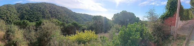 Building Plot for sale in Barcelona city - € 28,500 (Ref: 9988800)