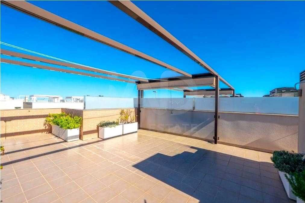 2 soverom Leilighet til salgs i Pilar de la Horadada med svømmebasseng - € 259 000 (Ref: 9988807)