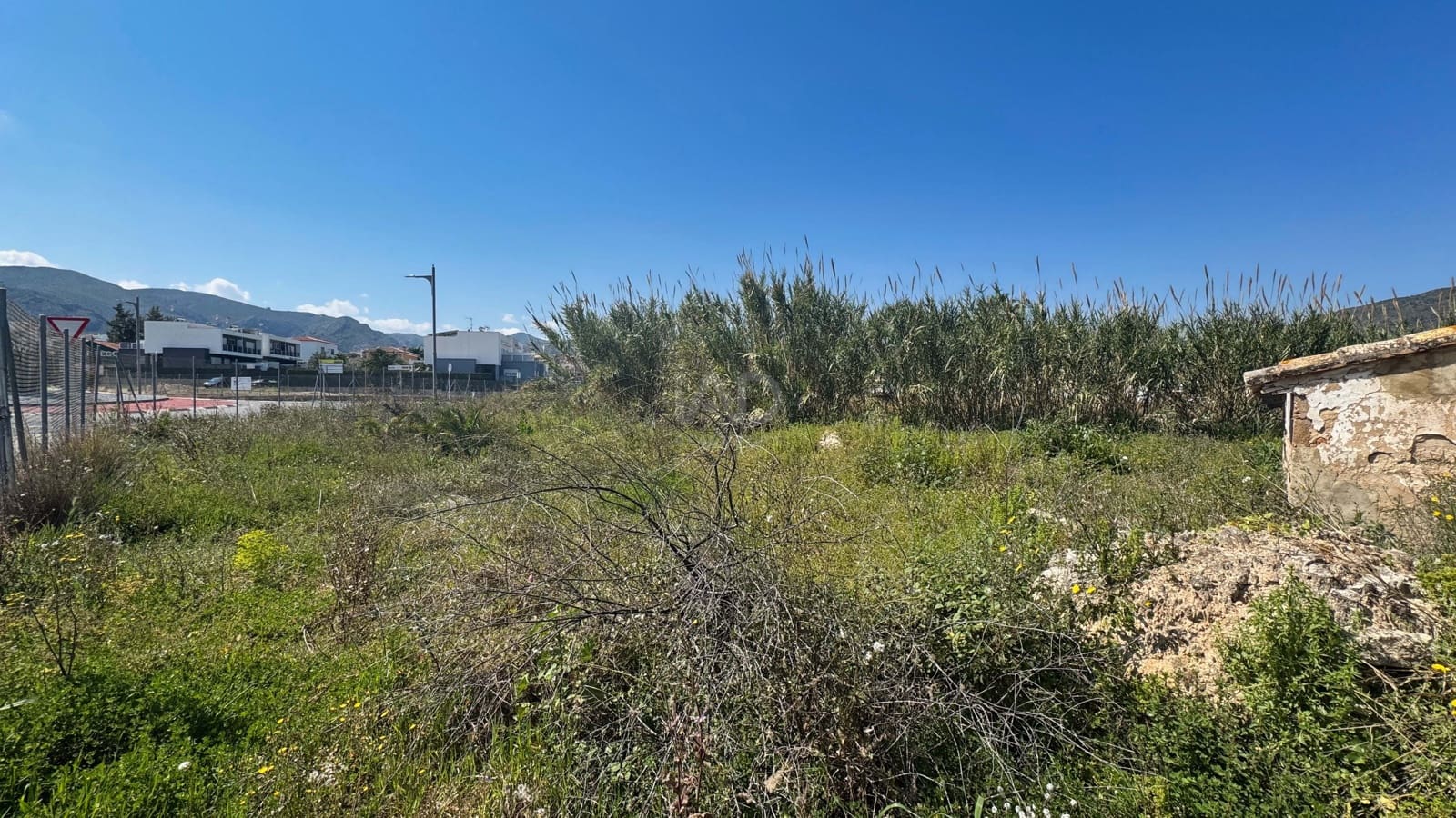 Bauplatz zu verkaufen in Alicante / Alacant Stadt - 300.000 € (Ref: 9988808)