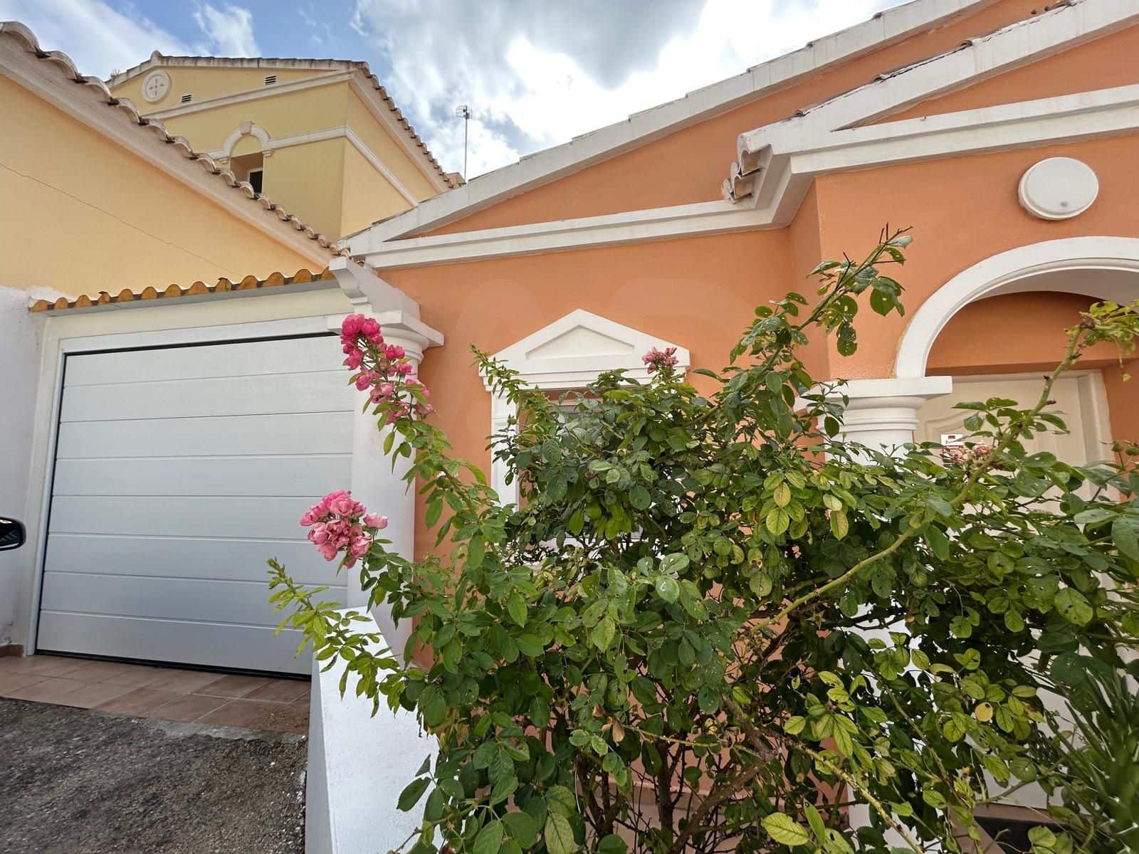 2 Zimmer Haus zu verkaufen in Alicante / Alacant Stadt mit Pool Garage - 285.000 € (Ref: 9988810)
