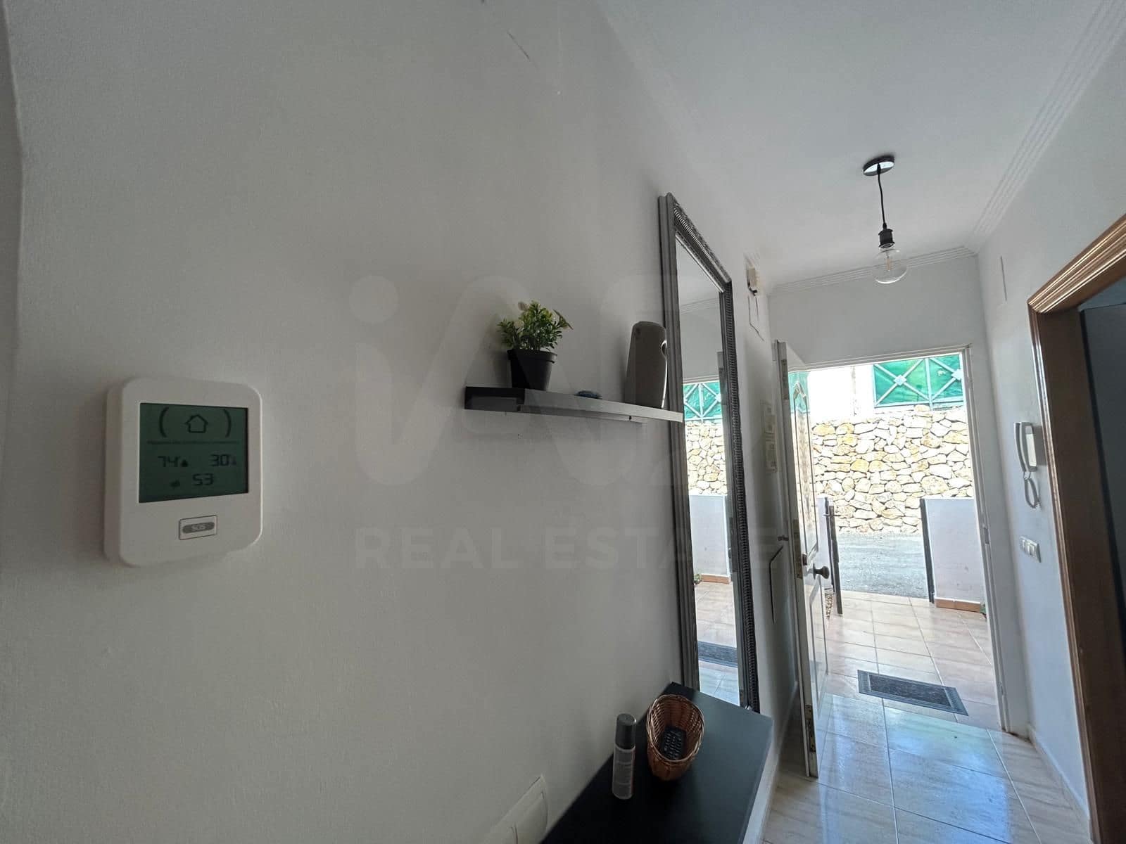 2 Zimmer Haus zu verkaufen in Alicante / Alacant Stadt mit Pool Garage - 285.000 € (Ref: 9988810)