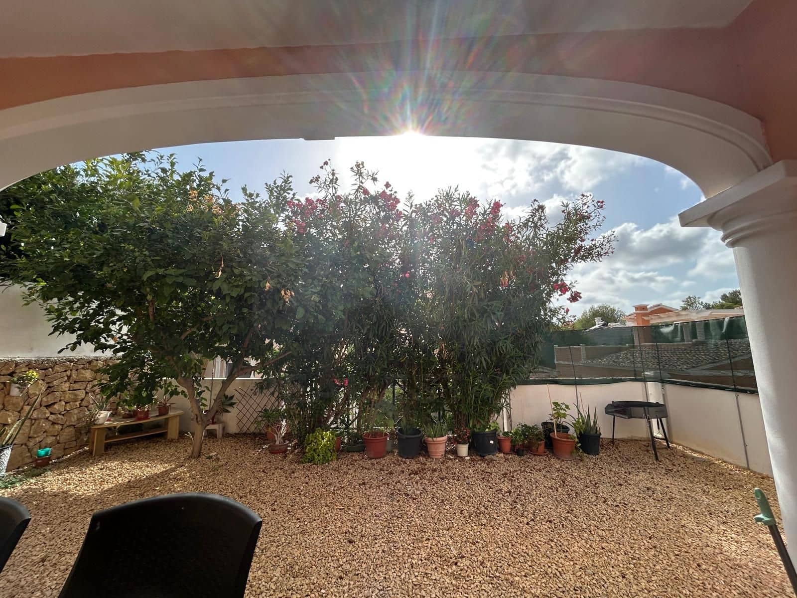 2 Zimmer Haus zu verkaufen in Alicante / Alacant Stadt mit Pool Garage - 285.000 € (Ref: 9988810)