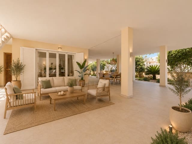 6 bedroom Townhouse for sale in Platja d'Alcúdia, Alcúdia - € 1,470,000 (Ref: 9988812)