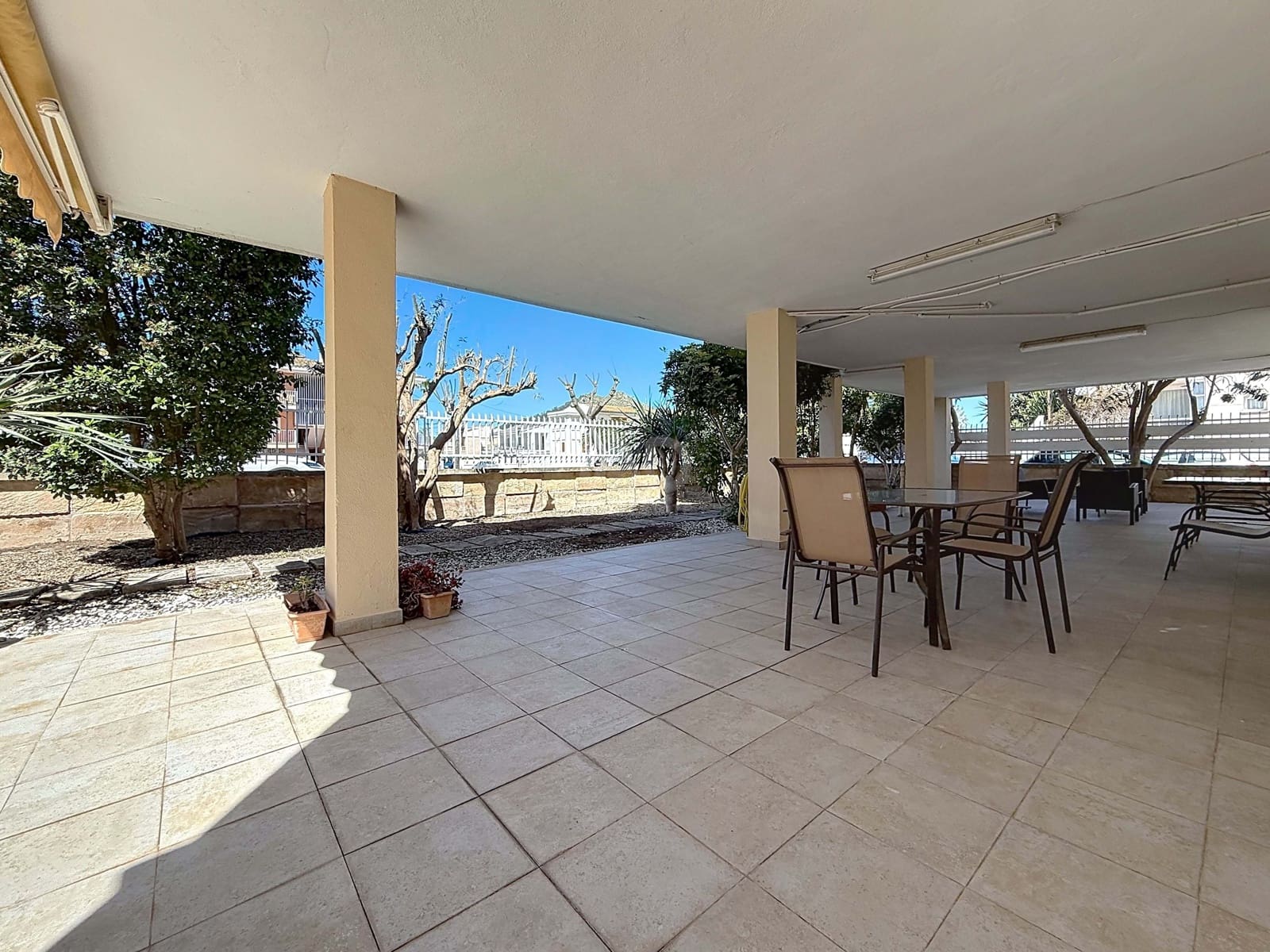 6 bedroom Townhouse for sale in Alcudia - € 1,470,000 (Ref: 9988812)