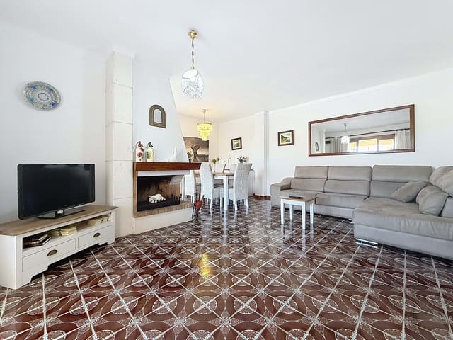 6 makuuhuone Omakotitalo myytävänä paikassa Platja d'Alcúdia, Alcúdia mukana 
autotalli - 1 470 000 € (Ref: 9988812)