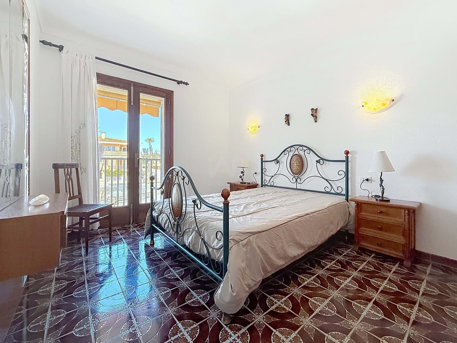 6 bedroom Townhouse for sale in Alcudia - € 1,470,000 (Ref: 9988812)