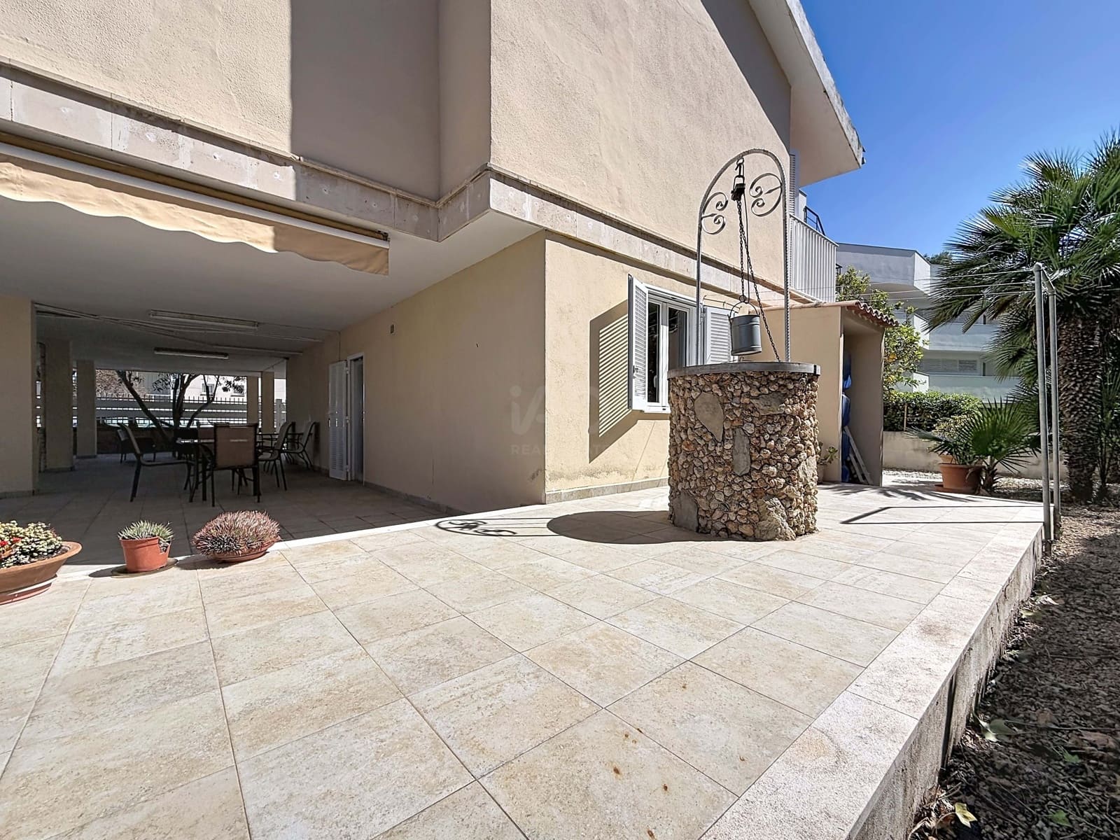 6 bedroom Townhouse for sale in Alcudia - € 1,470,000 (Ref: 9988812)