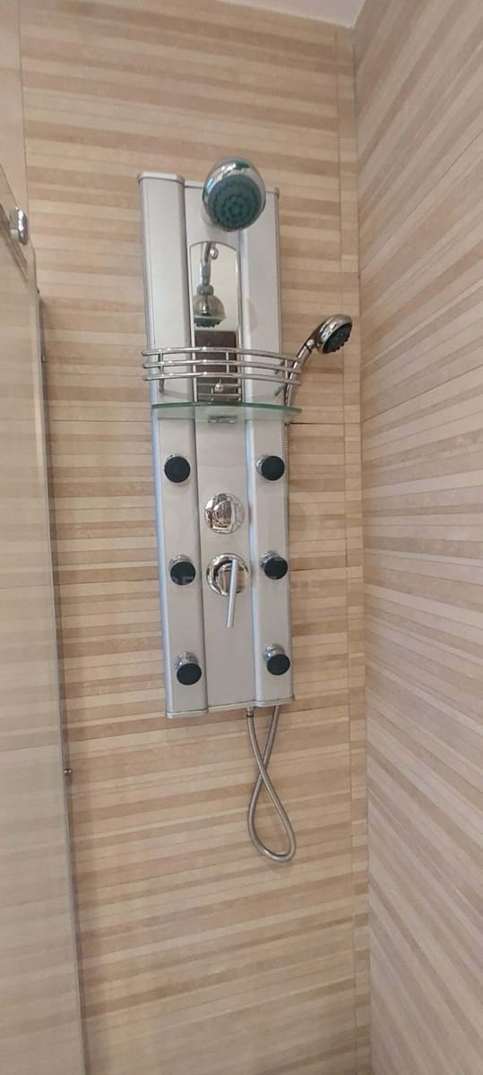 Casa de 3 habitaciones en Alicante / Alacant ciudad en venta - 170.000 € (Ref: 9988813)