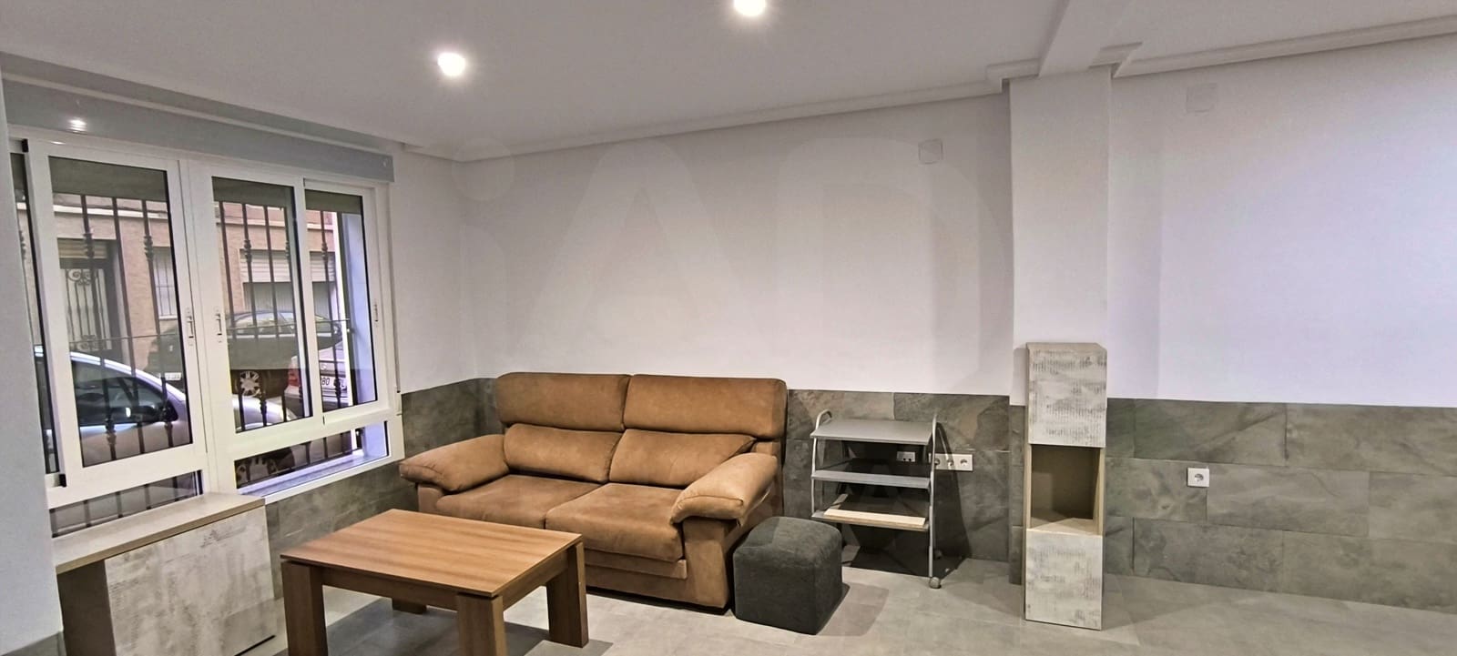 Lejlighed til salg i Elche / Elx - € 135.000 (Ref: 9988814)