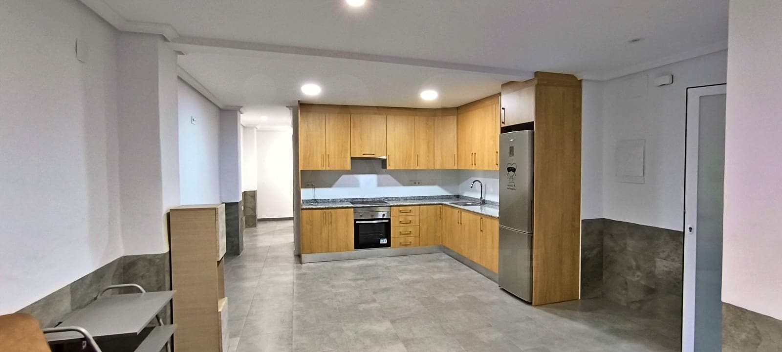 Lejlighed til salg i Elche / Elx - € 135.000 (Ref: 9988814)