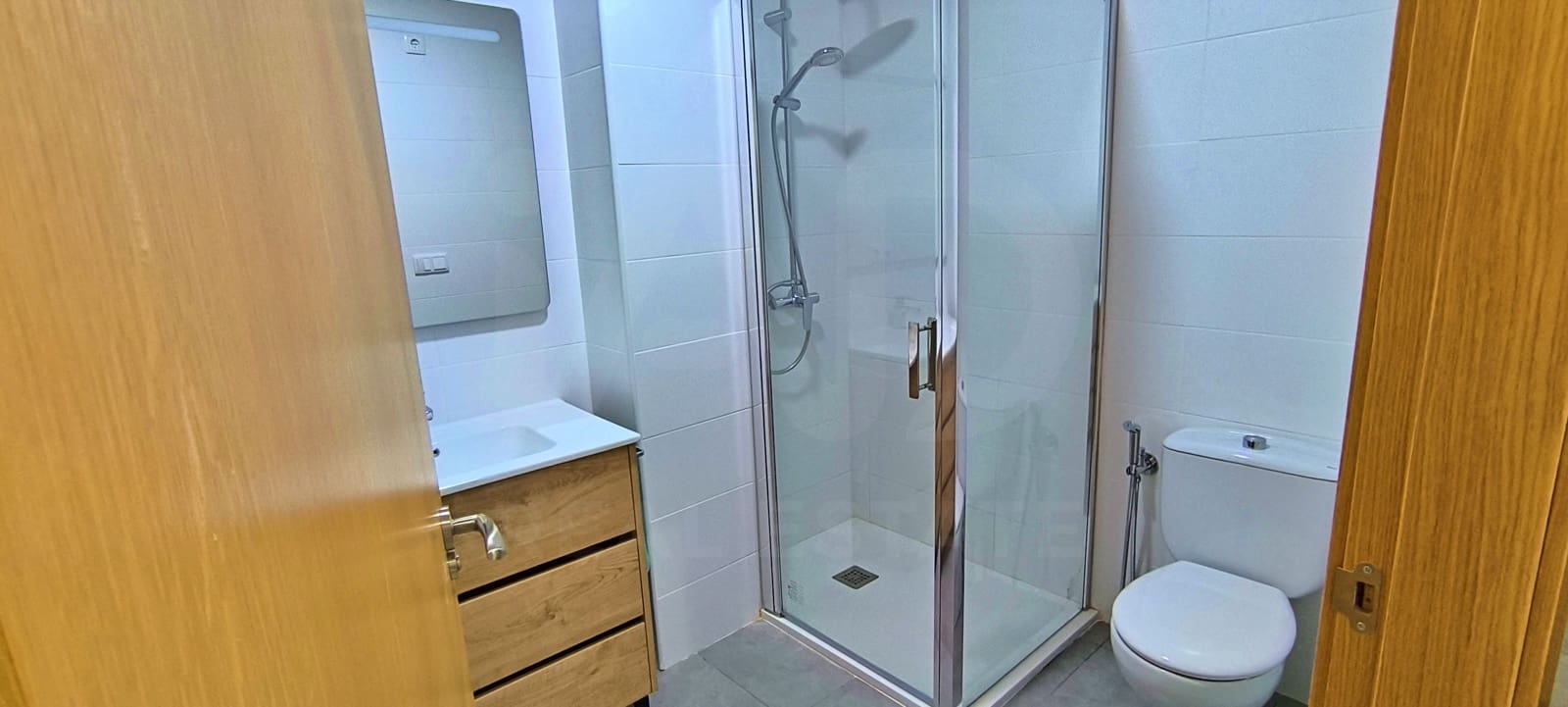 Lejlighed til salg i Elche / Elx - € 135.000 (Ref: 9988814)