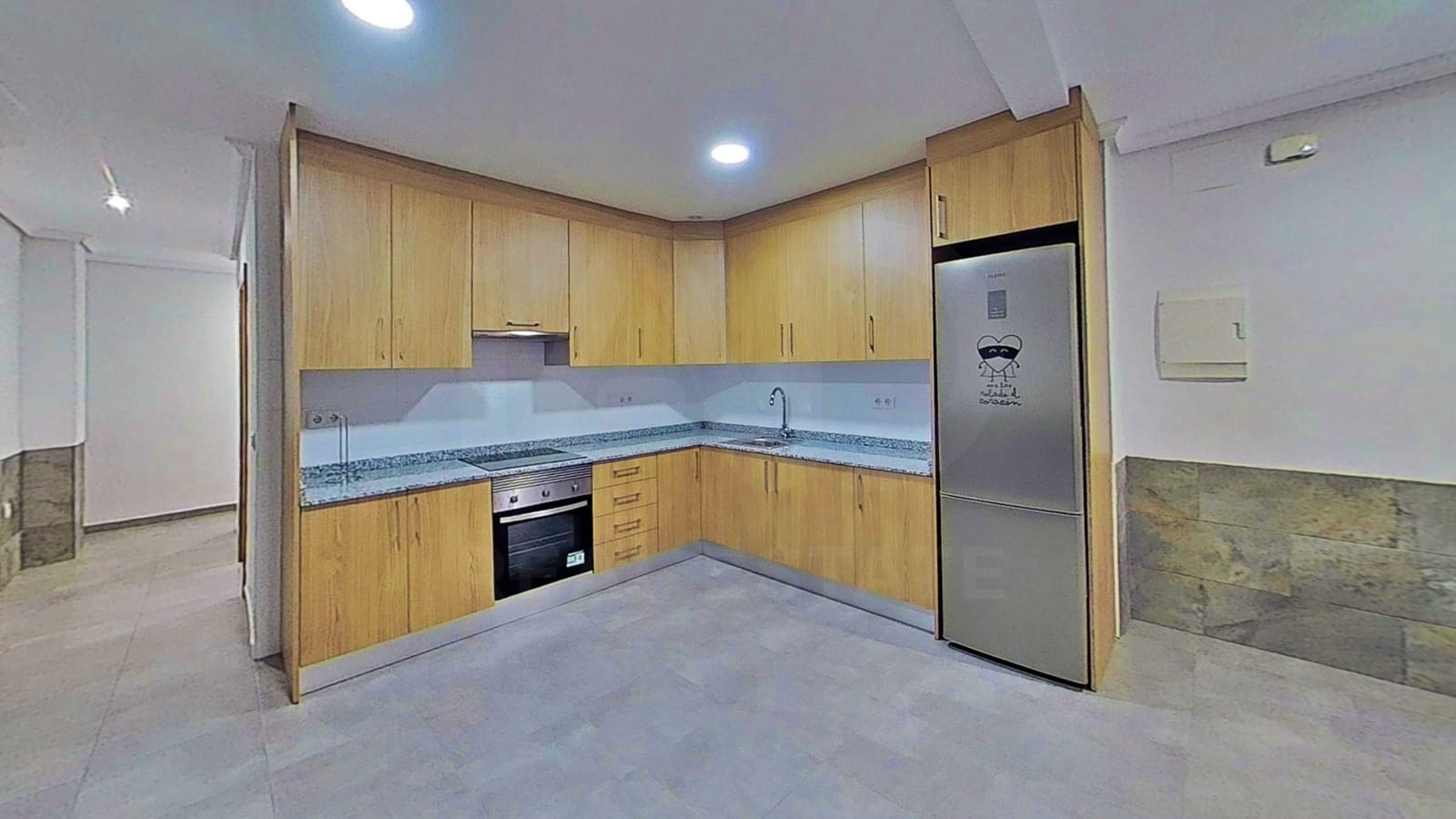 Lejlighed til salg i Elche / Elx - € 135.000 (Ref: 9988814)