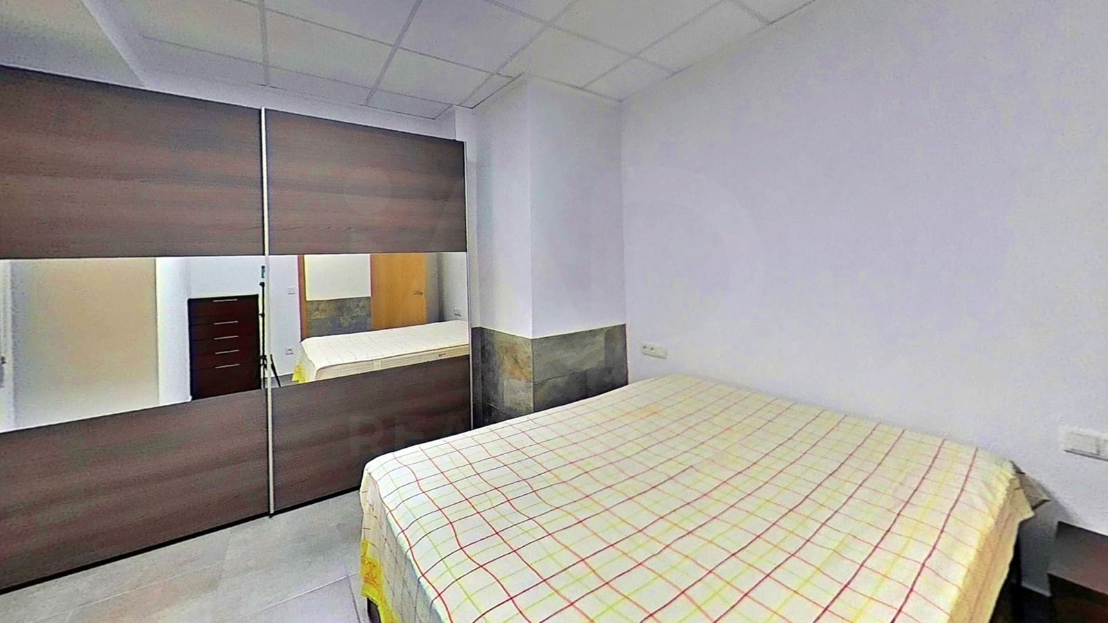 Lejlighed til salg i Elche / Elx - € 135.000 (Ref: 9988814)