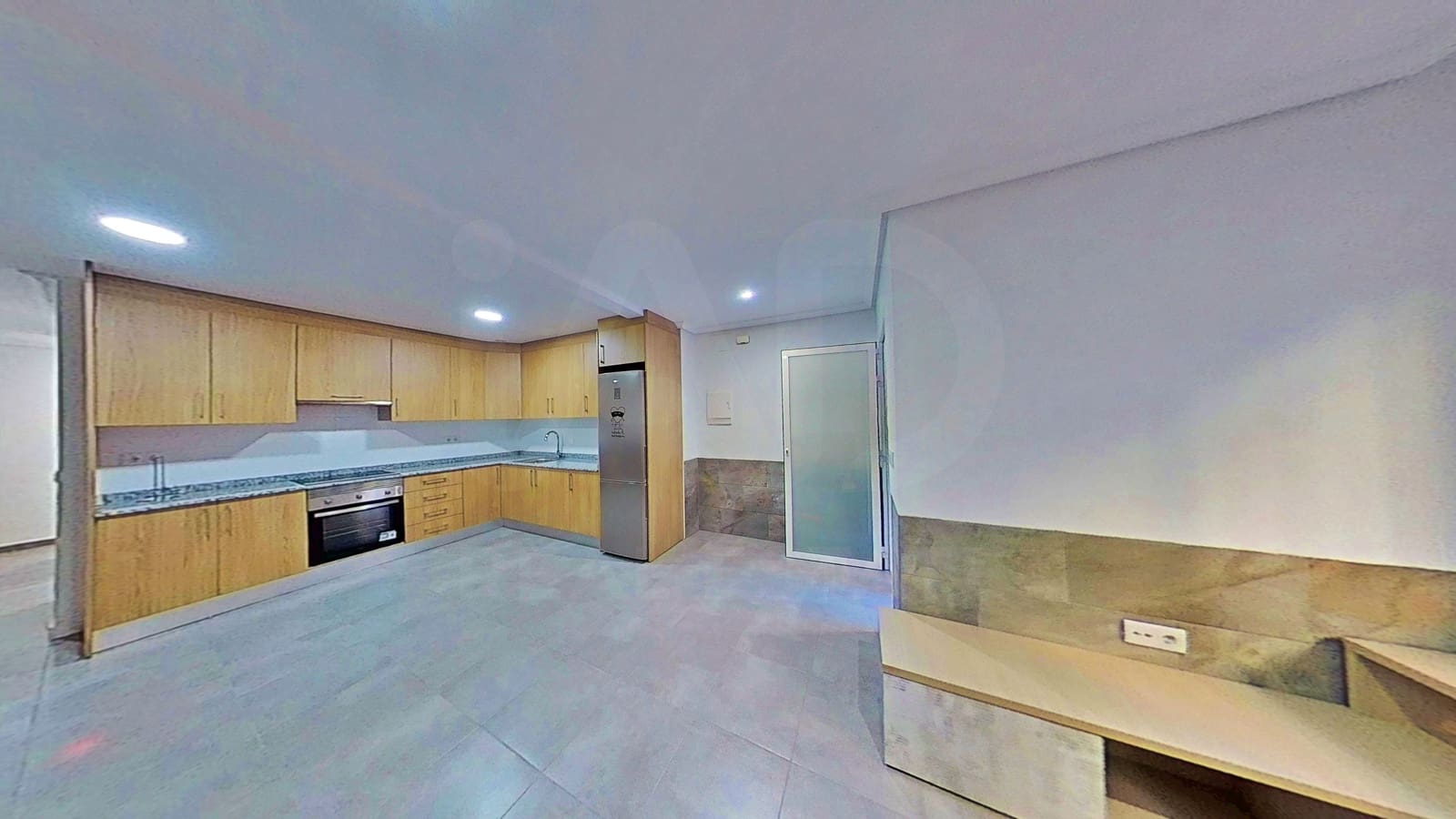 Lejlighed til salg i Elche / Elx - € 135.000 (Ref: 9988814)