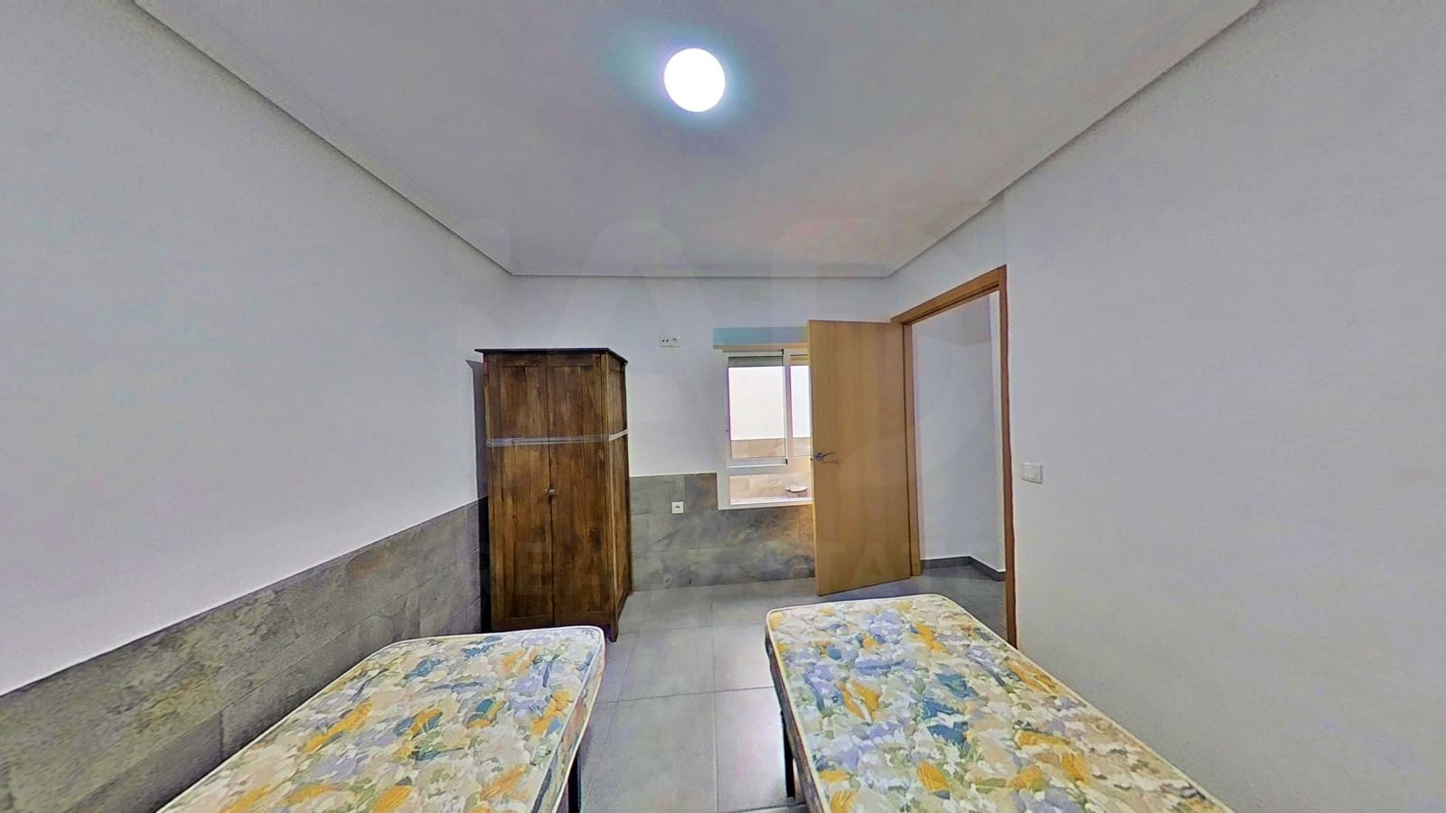 Lejlighed til salg i Elche / Elx - € 135.000 (Ref: 9988814)