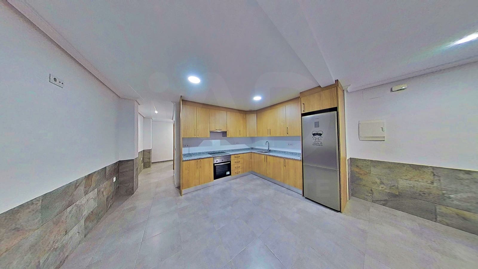 Lejlighed til salg i Elche / Elx - € 135.000 (Ref: 9988814)