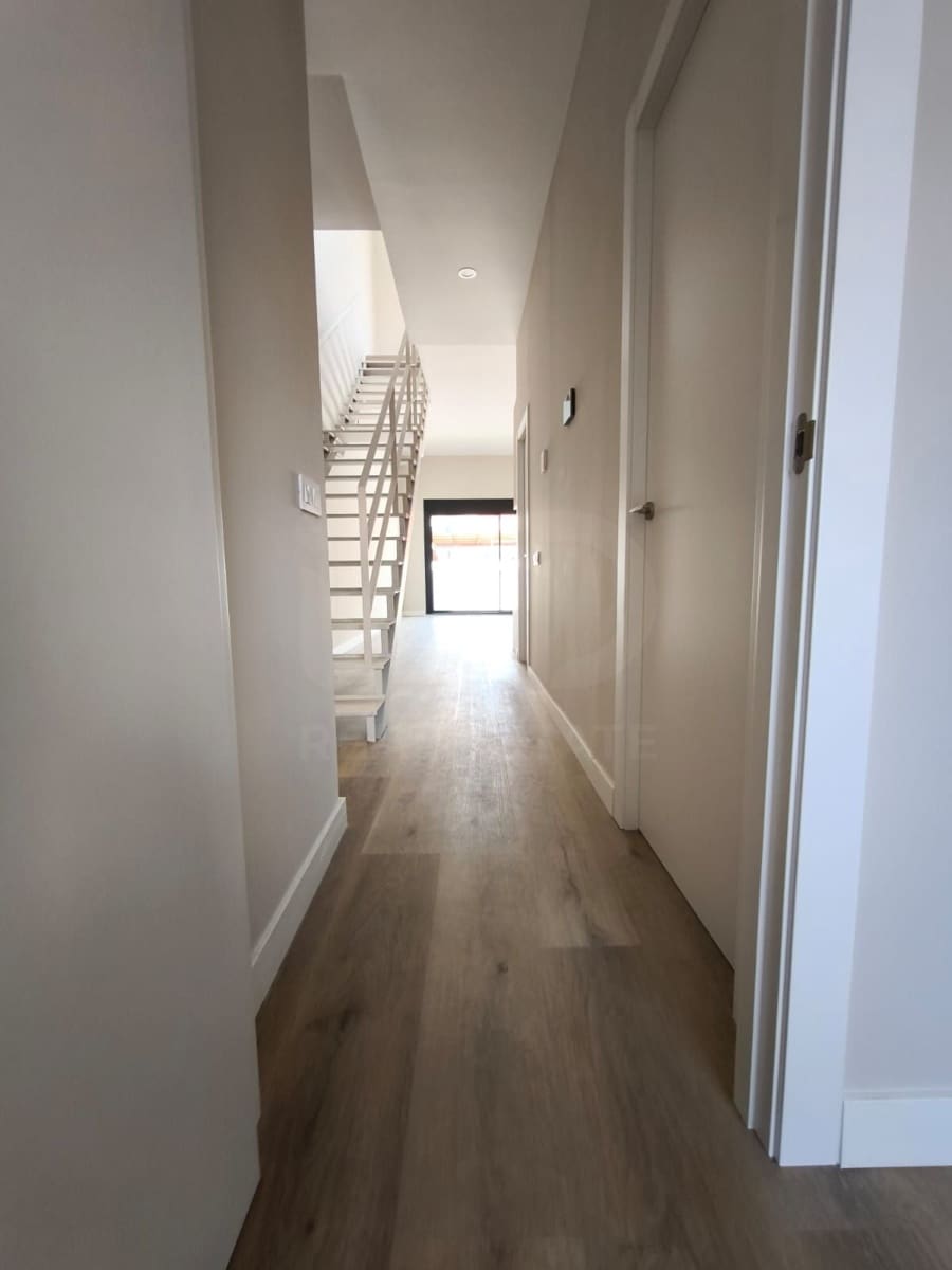 3 Zimmer Apartment zu verkaufen in Barcelona Stadt - 350.000 € (Ref: 9988820)