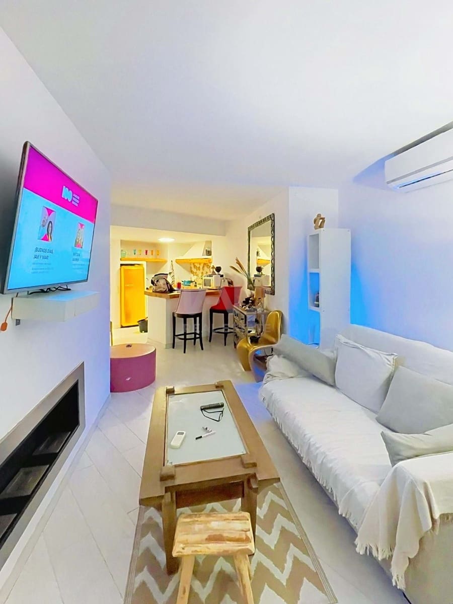 1 soverom Leilighet til salgs i Ibiza by med svømmebasseng - € 530 000 (Ref: 9988824)