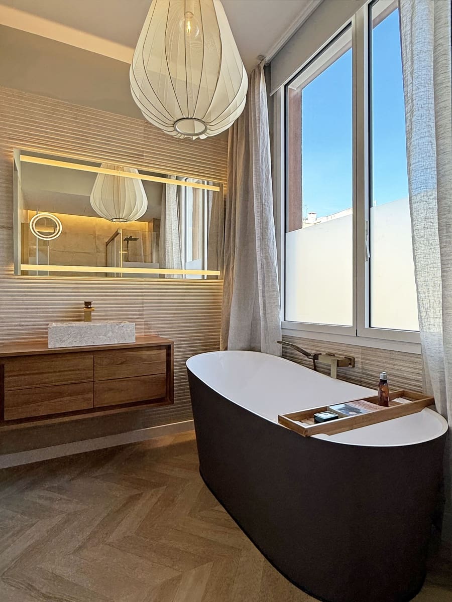 Apartamento de 3 habitaciones en Barcelona ciudad en venta - 895.000 € (Ref: 9988828)