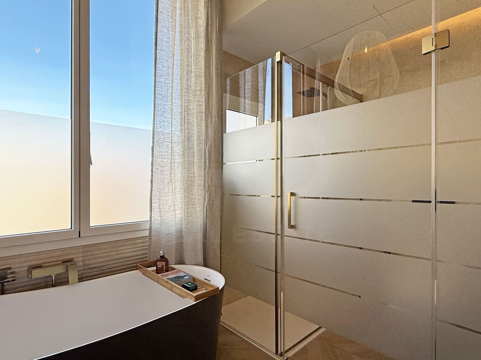Apartamento de 3 habitaciones en Barcelona ciudad en venta - 895.000 € (Ref: 9988828)