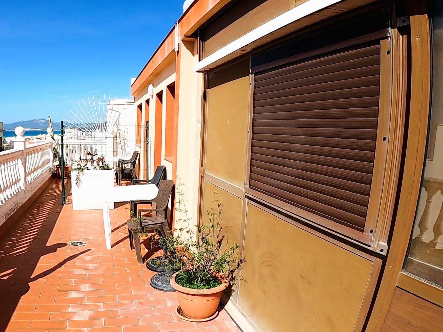 Local Comercial en Cádiz ciudad en venta - 1.850.000 € (Ref: 9988830)