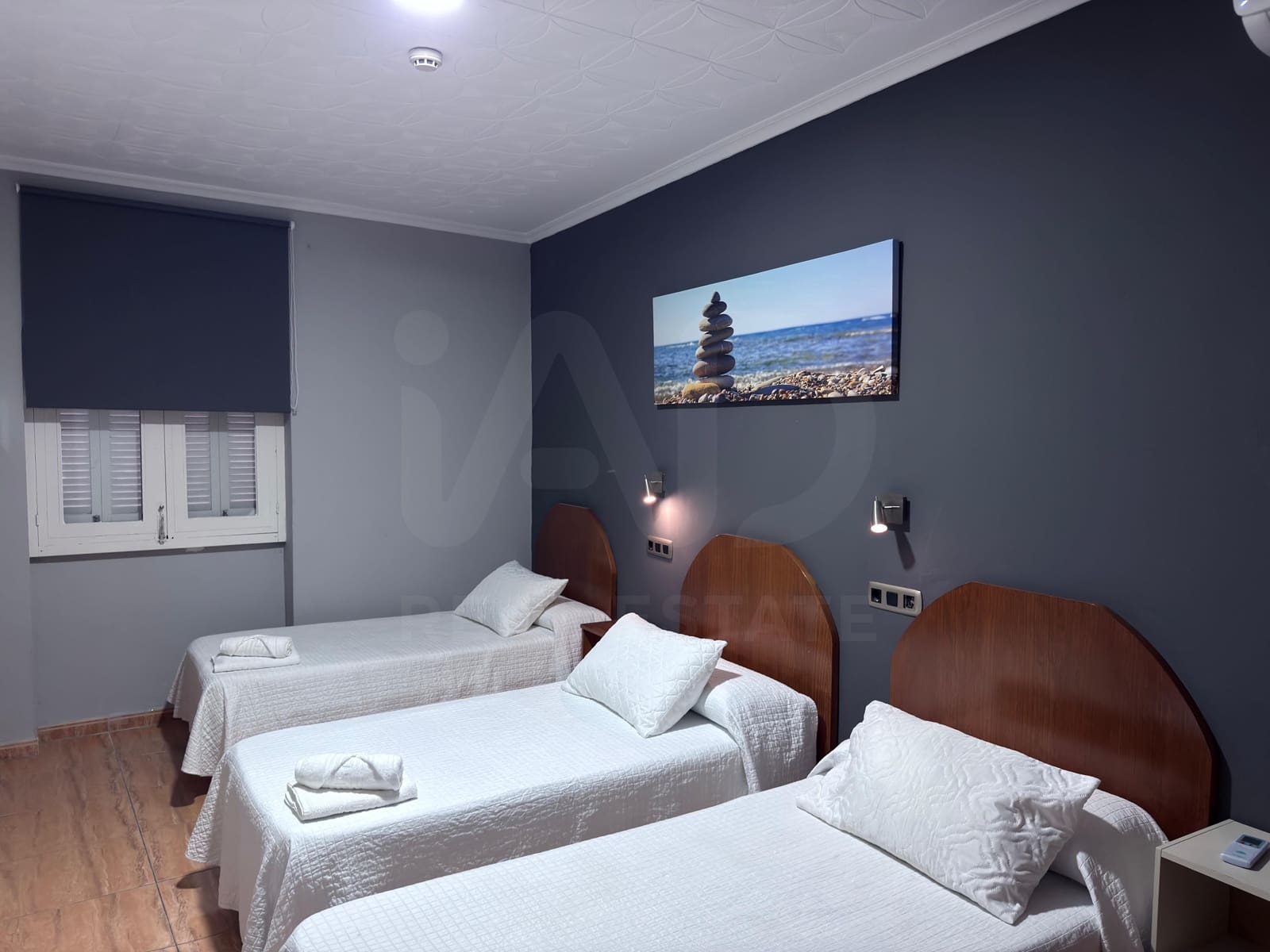 Local Comercial en Cádiz ciudad en venta - 1.850.000 € (Ref: 9988830)