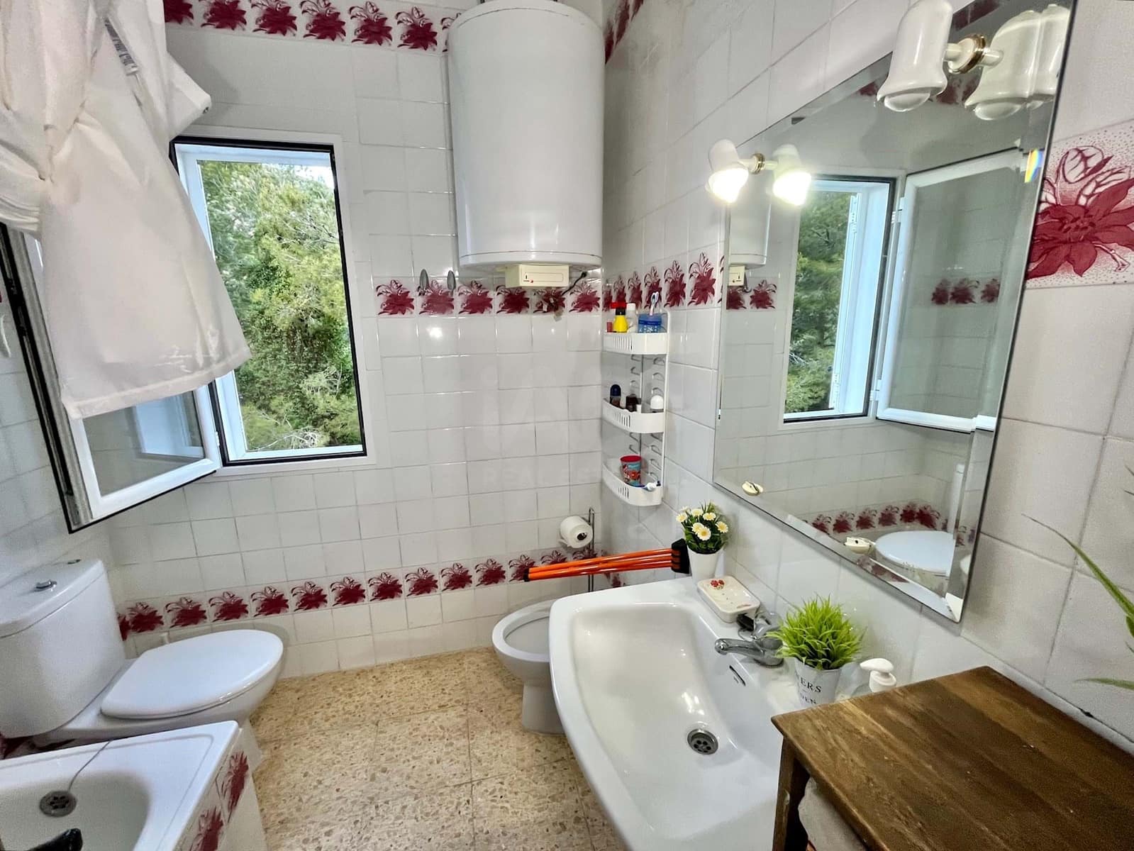 5 chambre Maison de Ville à vendre à Alcossebre avec piscine - 175 000 € (Ref: 9988831)