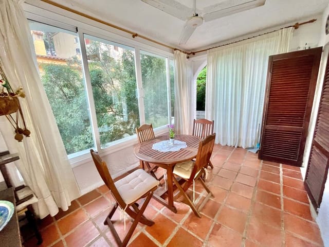 5 Zimmer Haus zu verkaufen in Alcossebre, Alcalá de Xivert mit Pool - 175.000 € (Ref: 9988831)