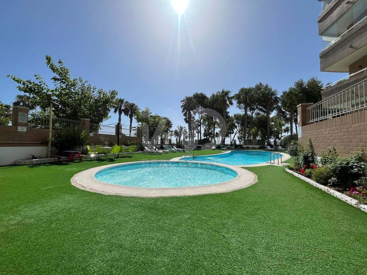 2 soveværelse Lejlighed til salg i Oropesa  med swimmingpool garage - € 275.000 (Ref: 9988834)