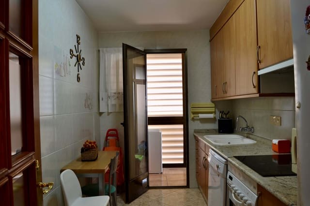 3 soveværelse Lejlighed til salg i Benicàssim med swimmingpool garage - € 799.000 (Ref: 9988835)