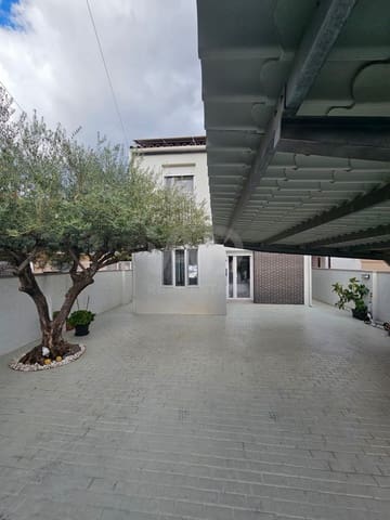 4 bedroom Villa for sale in Almassora / Almazora with pool garage - € 350,000 (Ref: 9988837)
