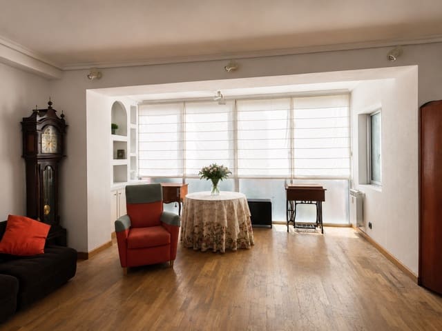 3 makuuhuone Huoneisto myytävänä paikassa Burgos kaupunki - 218 000 € (Ref: 9988838)