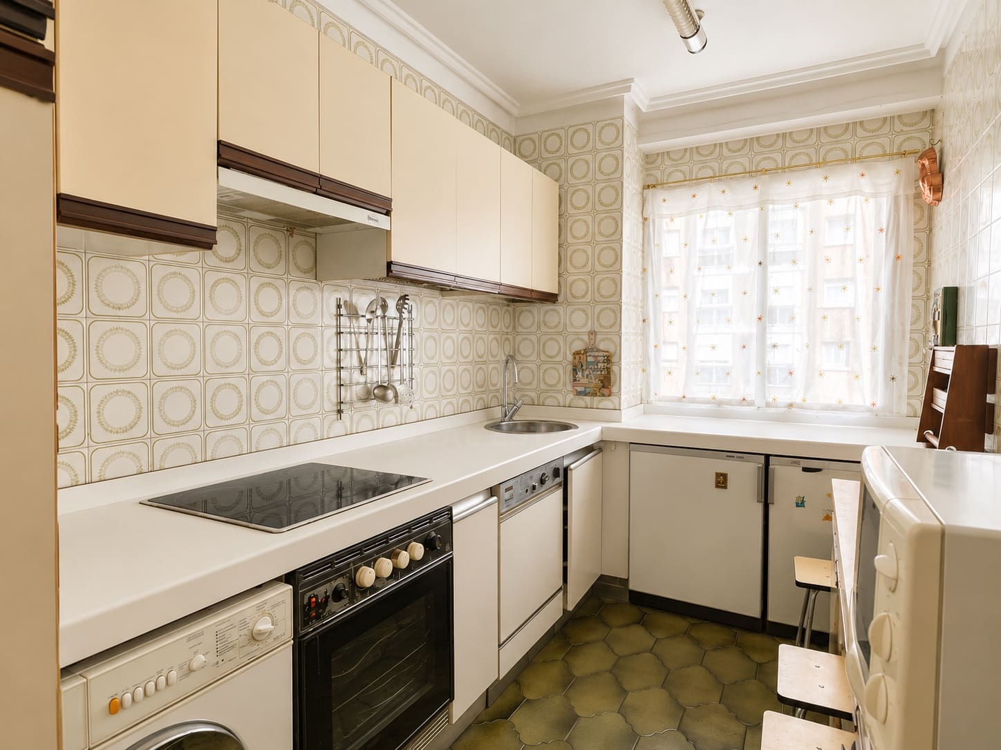 3 bedroom Apartment for sale in Burgos city - € 218,000 (Ref: 9988838)