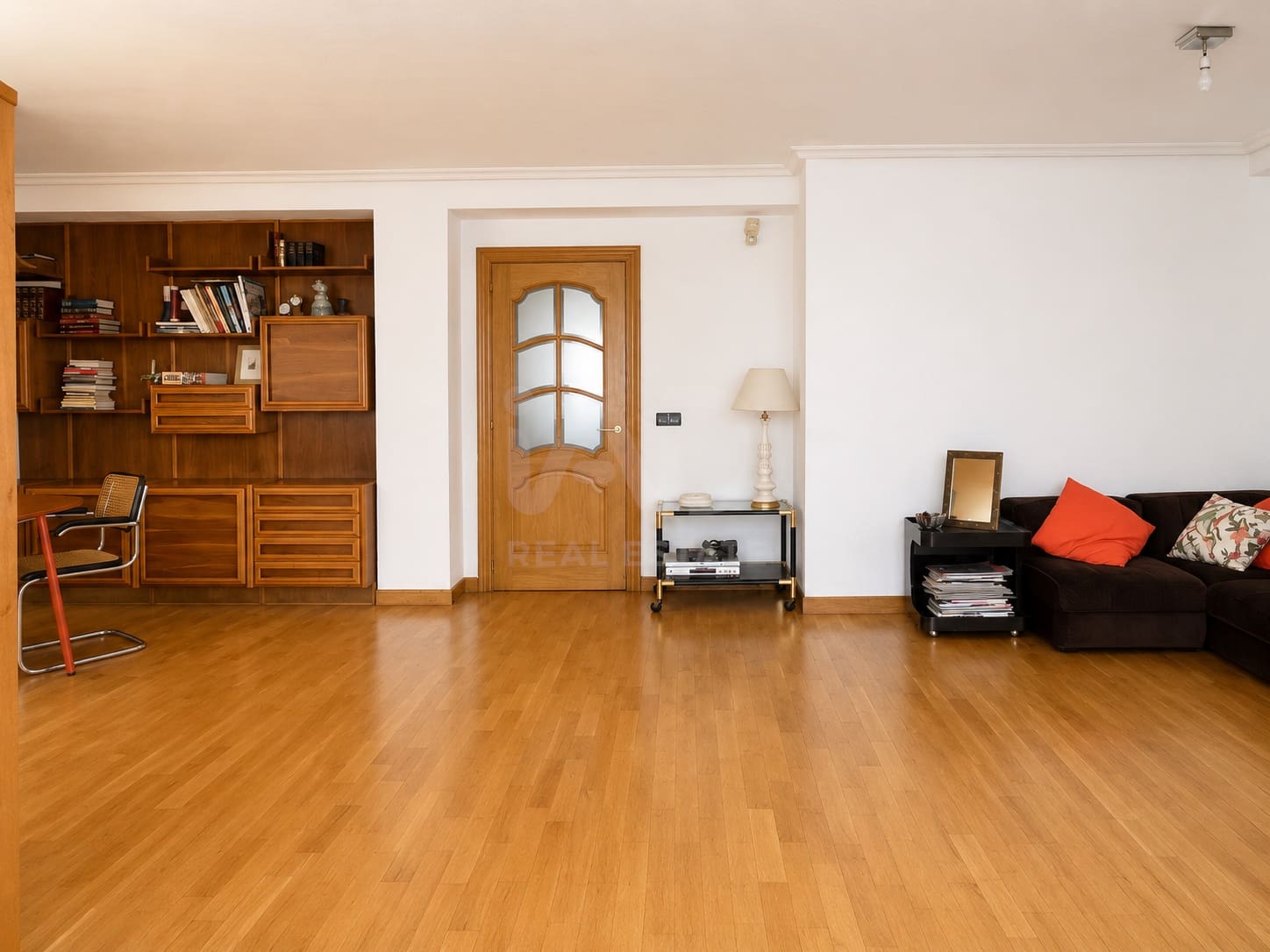 3 bedroom Apartment for sale in Burgos city - € 218,000 (Ref: 9988838)